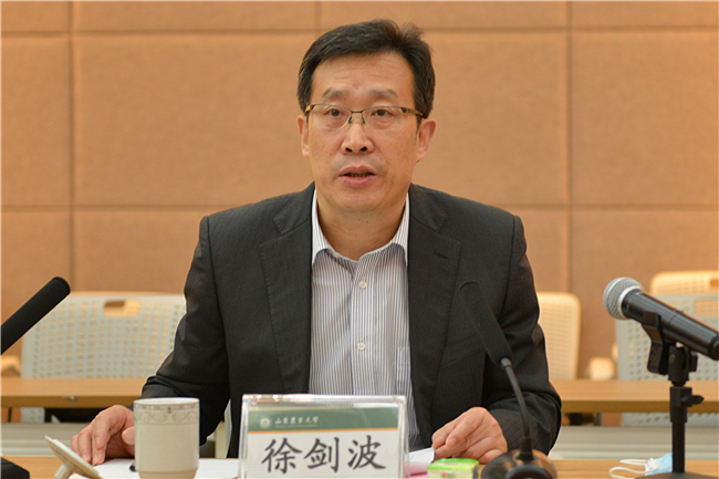 安徽农业大学党委书记江春一行来校考察访问